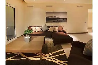 호텔 Eastern Mangroves Suites By Jannah 아부다비