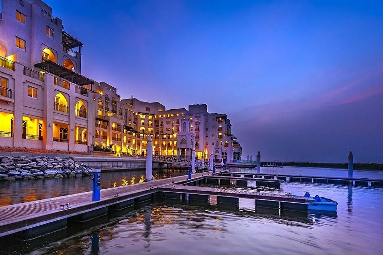 호텔 Eastern Mangroves Suites By Jannah 아부다비